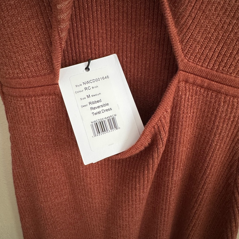 NWT NAADAM Ribbed Reversible Twist Midi Dress in Brick Medium - Picture 6 of 6